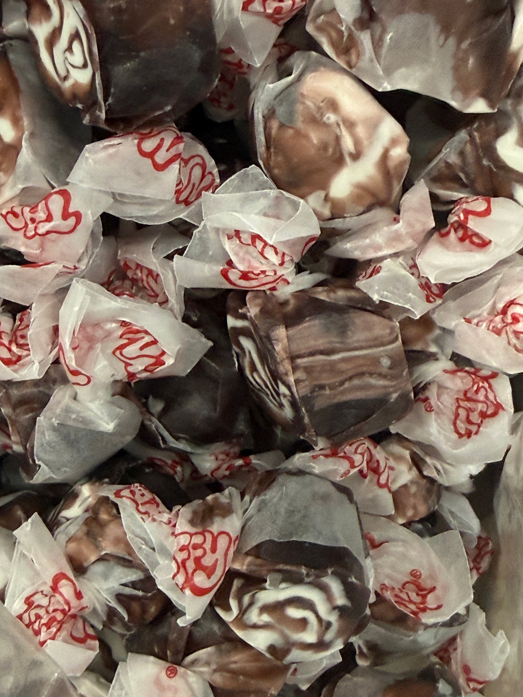 Black Licorice Swirl Salt Water Taffy 5 oz Bag