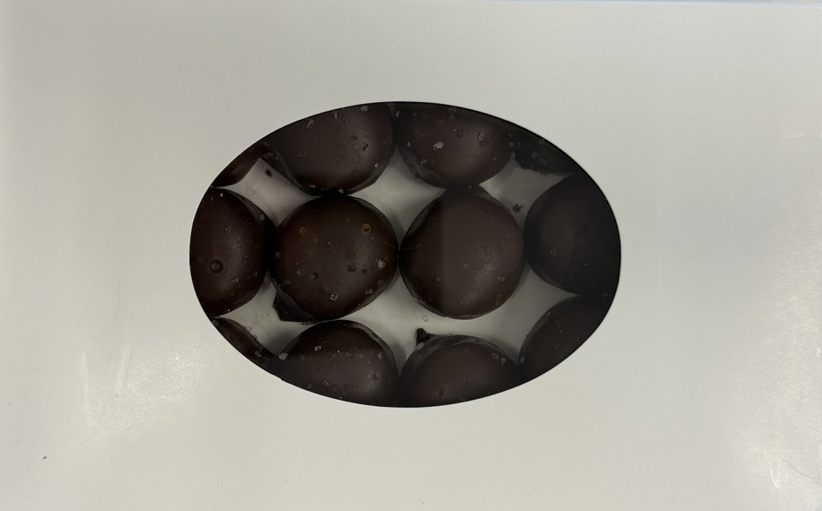 Asher Dark Chocolate Vanilla Butter Cream with Sea Salt 8 oz Gift Box