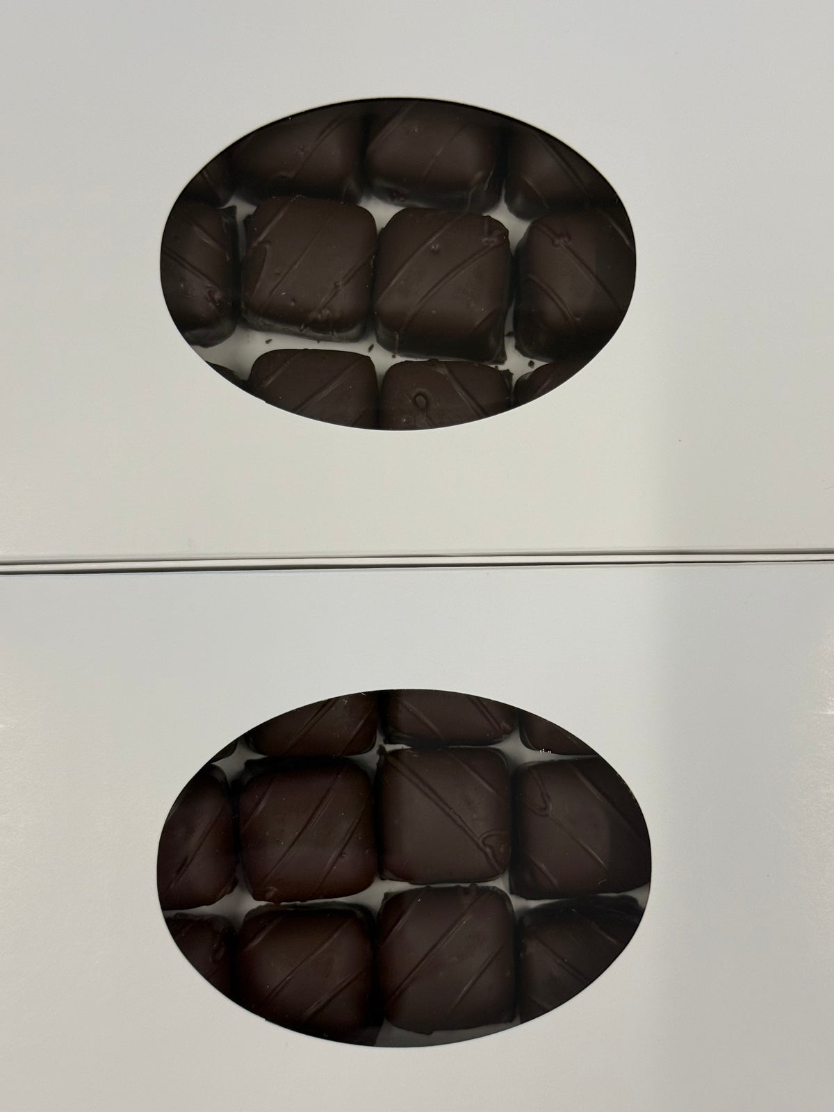 Asher Dark Chocolate Chocolate Fudge Meltaway 10.2 oz Gift Box