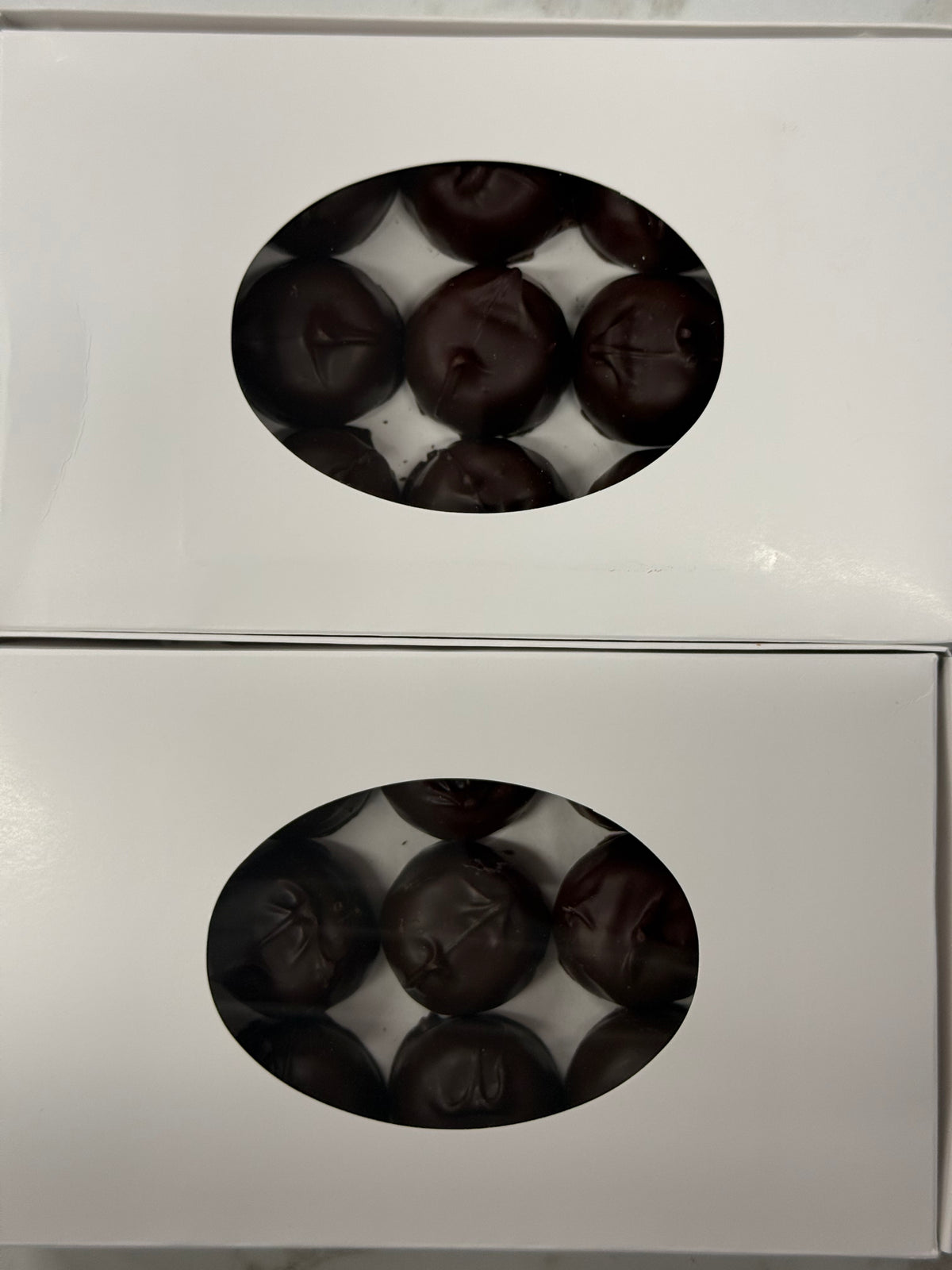 Asher Dark Chocolate Small Vanilla Marshmallow 7.5 oz Gift Box