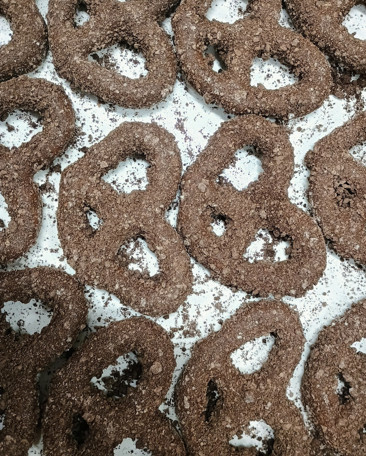 Asher Milk Chocolate Pretzels with Oreo Crumbs 6 Count Gift Box