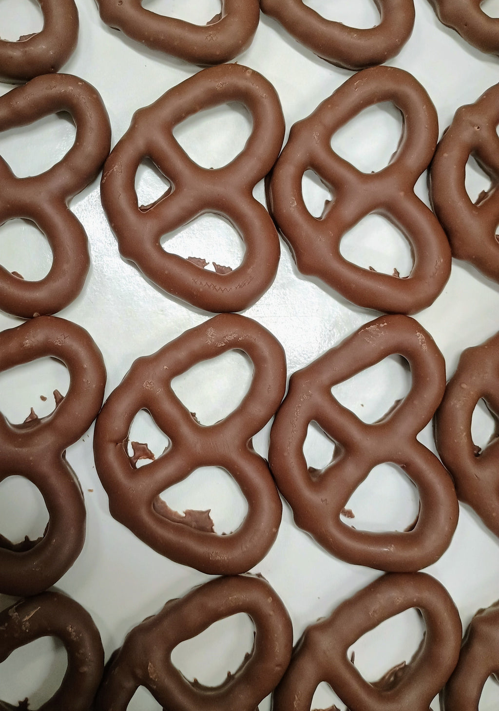 Asher Milk Chocolate Pretzels 8 Count Gift Box