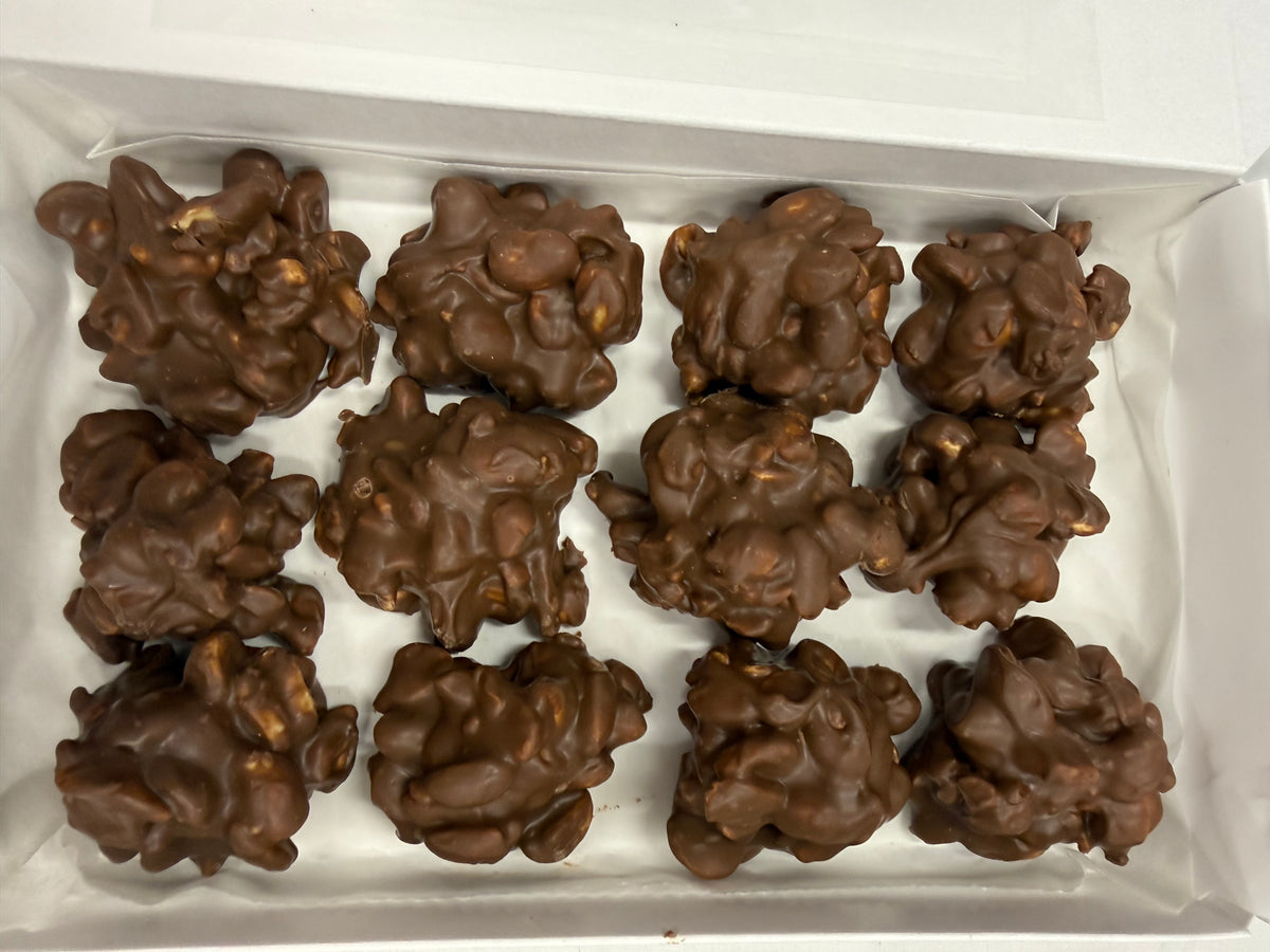 Asher Milk Chocolate Peanut Clusters 7 oz Gift Box