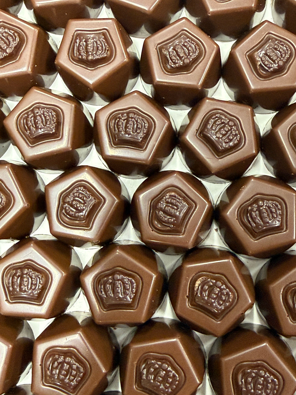 Asher Sugar Free Milk Chocolate Espresso Truffle 11.7 oz Gift Box