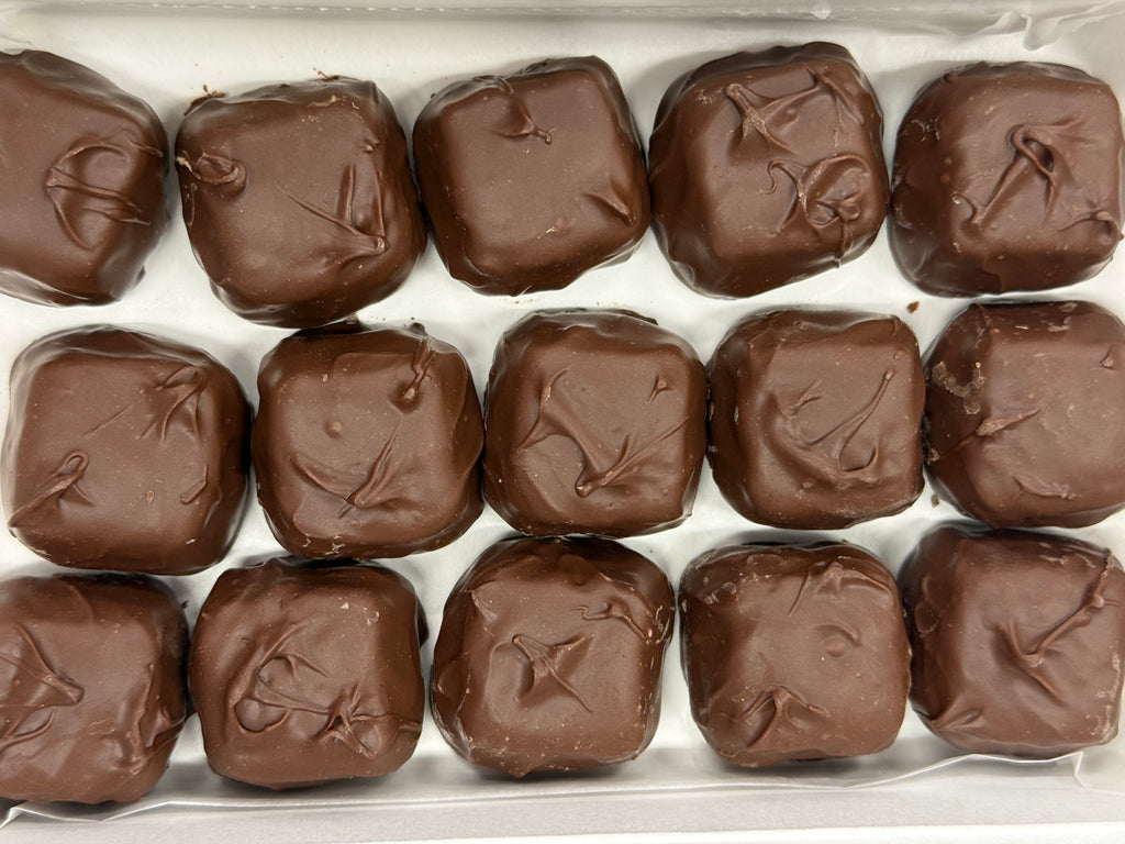 Asher Sugar Free Milk Chocolate Vanilla Caramels 11 oz Gift Box