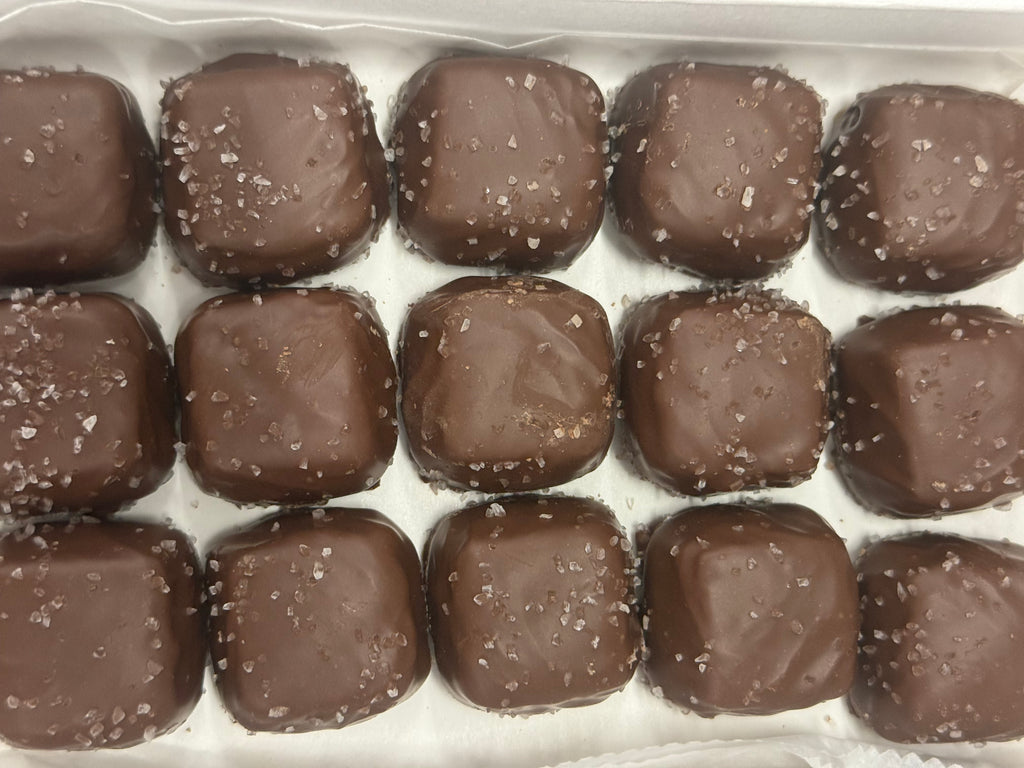 Asher Sugar Free Milk Chocolate Vanilla Caramels with Sea Salt 10 oz Gift Box