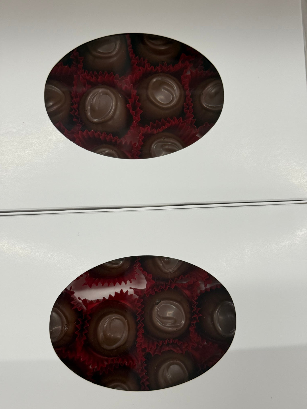 Asher Sugar Free Milk Chocolate Cupped Cordial Cherries 9.3 oz Gift Box