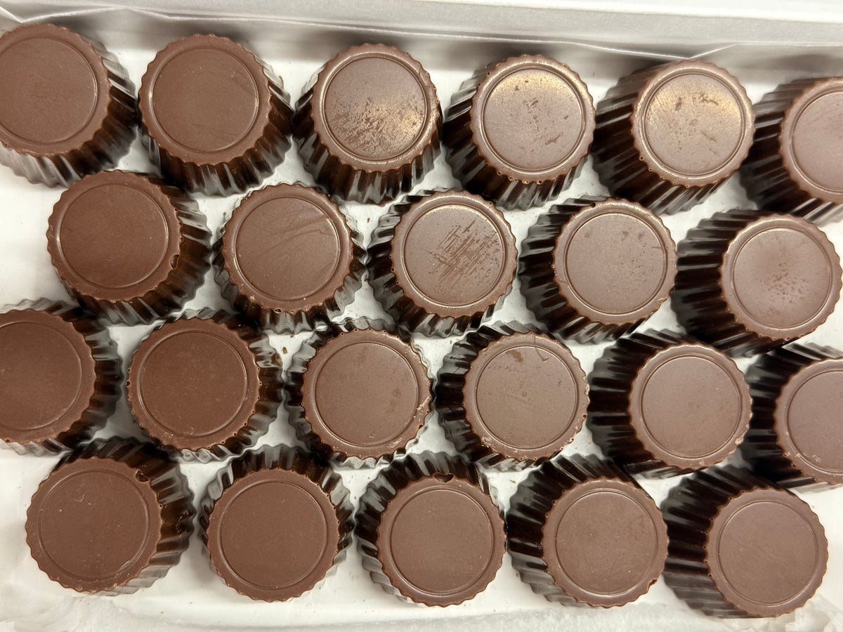 Asher Sugar Free Milk Chocolate Mini Peanut Butter Cups 9.8 oz Gift Box