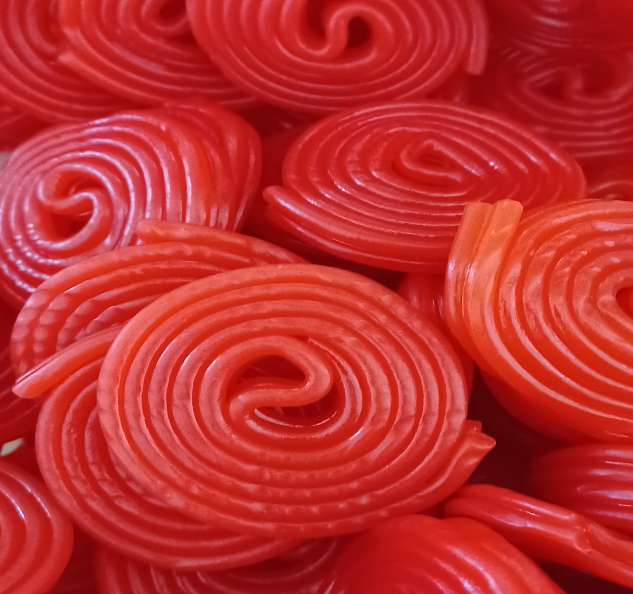 Verburg Strawberry Licorice Wheels